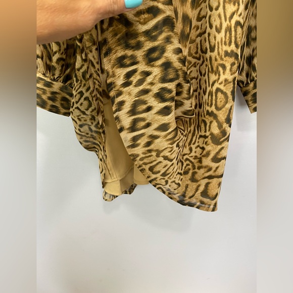 NWT-Express Cheetah V neck Cinch waist tie back Dress SM - Picture 8 of 12